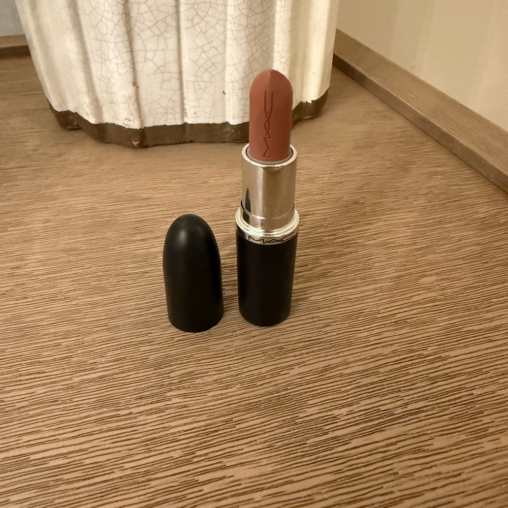 MAC Modesty Lipstick